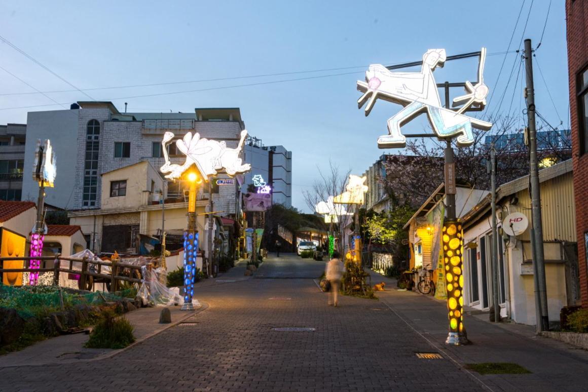Hotel The Grang Seogwipo Exterior photo
